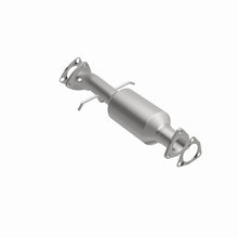 Load image into Gallery viewer, MagnaFlow Direct Fit Catalytic Converter California Grade 96-98 Chevrolet Blazer 4.3L