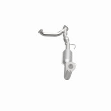 Load image into Gallery viewer, MagnaFlow Direct Fit Catalytic Converter 96-97 3.2L Passport D/S A/T