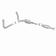 Load image into Gallery viewer, MagnaFlow Direct Fit Catalytic Converter 96-97 Ford Aerostar 4.0L