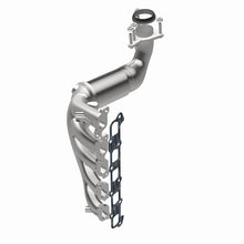 Load image into Gallery viewer, MagnaFlow Direct Fit Catalytic Converter 09-10 Hummer H3/H3T 3.7L Manifold (49 State)
