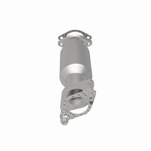 Load image into Gallery viewer, MagnaFlow Direct Fit Catalytic Converter 2011 Kia Sorento 3.5 Underbody
