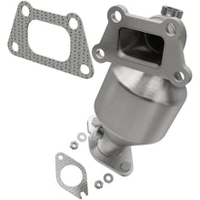 Load image into Gallery viewer, MagnaFlow Direct Fit Catalytic Converter 2010-2011 SRX 3 L Underbody