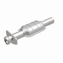 Load image into Gallery viewer, MagnaFlow Direct Fit Catalytic Converter 92-94 GM S10 Blazer Bravada
