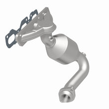 Load image into Gallery viewer, MagnaFlow DF Catalytic Conv 96-00 Ford Contour 2.5L / 99-02 Mercury Cougar 2.5L California - Front
