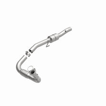 Load image into Gallery viewer, MagnaFlow Direct Fit Catalytic Converter 00-06 Chevy/GMC Driver Side 6.0L