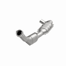 Load image into Gallery viewer, MagnaFlow Direct Fit Catalytic Converter 01 Ford Trucks 4.6L