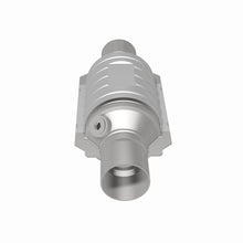 Load image into Gallery viewer, MagnaFlow Universal Catalytic Converter 2.25inch w/ single O2