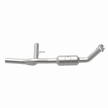 Load image into Gallery viewer, MagnaFlow Direct Fit Catalytic Converter F-150 04-06 8 4.6L OEM