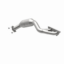 Load image into Gallery viewer, MagnaFlow Direct Fit Catalytic Converter 07-10 Audi S6 5.2L Passenger Rear Manifold