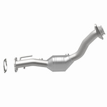 Load image into Gallery viewer, MagnaFlow Direct Fit Catalytic Converter 96-98 Explorer-Mountaineer