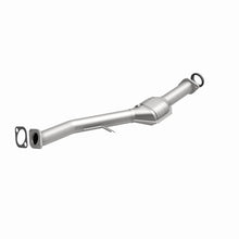 Load image into Gallery viewer, MagnaFlow Direct Fit Catalytic Converter 06-08 Subaru Legacy 2.5L