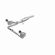 Load image into Gallery viewer, MagnaFlow Direct Fit Catalytic Converter 00 Dodge Dakota 3.9L 2wd