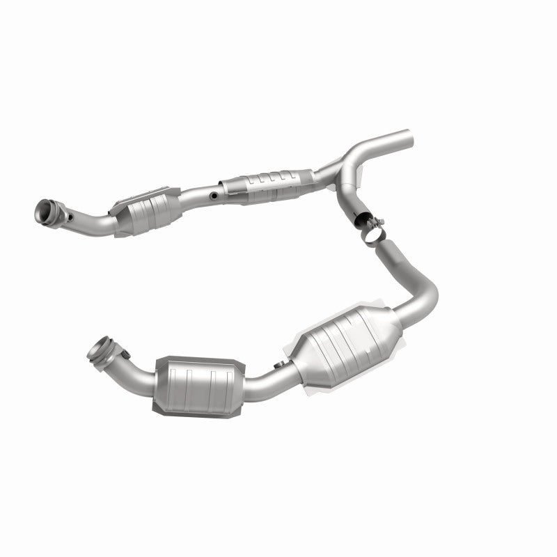 MagnaFlow Direct Fit Catalytic Converter 07-08 Ford E-150 4.6L