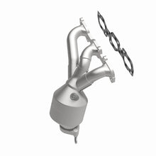 Load image into Gallery viewer, MagnaFlow Direct Fit Catalytic Converter 09 Ford Escape 3.0L Front