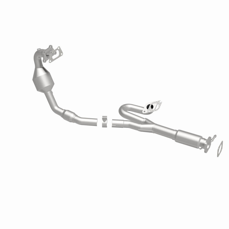 MagnaFlow Direct Fit Catalytic Converter 2010-2011 SRX 3 L Underbody