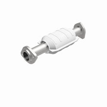 Load image into Gallery viewer, MagnaFlow Direct Fit Catalytic Converter 01/20/00-01 Jeep Cherokee 4.0L Rear (49 State)