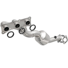 Load image into Gallery viewer, MagnaFlow Direct Fit Catalytic Converter 06-08 BMW Z4 3.0L fr