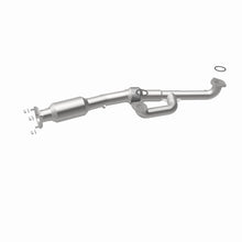 Load image into Gallery viewer, MagnaFlow Direct Fit Catalytic Converter 16-17 Honda Odyssey 3.5L V6 Underbody