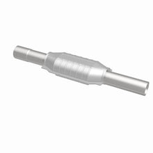 Load image into Gallery viewer, MagnaFlow Direct Fit Catalytic Converter Gm