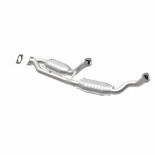 Load image into Gallery viewer, MagnaFlow Direct Fit Catalytic Converter 99-02 Windstar 3.8L