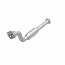 Load image into Gallery viewer, MagnaFlow Direct Fit Catalytic Converter 98-99 Lumina Monte Carlo 3.