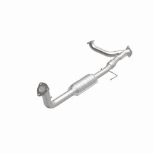 Load image into Gallery viewer, MagnaFlow Direct Fit Catalytic Converter 96-97 3.2L Passport D/S A/T