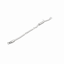 Load image into Gallery viewer, MagnaFlow Direct Fit Catalytic Converter 2019 Hyundai Tucson L4 OEM Underbody Single
