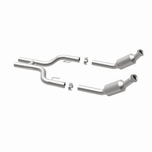 Load image into Gallery viewer, MagnaFlow Direct Fit Catalytic Converter Mustang 05-09 4.6L OEM