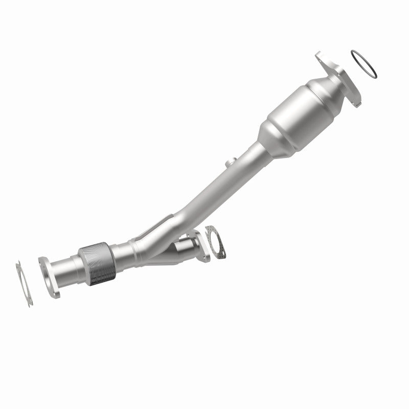 MagnaFlow Direct Fit Catalytic Converter 05-06 Pontiac G6 3.5L Rear