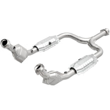 Load image into Gallery viewer, MagnaFlow Direct Fit Catalytic Converter 99/01-03 Ford Mustang 3.8L