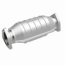 Load image into Gallery viewer, MagnaFlow Direct Fit Catalytic Converter Audi 81 91
