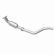 Load image into Gallery viewer, MagnaFlow DF Catalytic Conv 05-07 Chrysler 300 D/S / 06-07 Dodge Charger D/S / 05-07 Magnum D/S