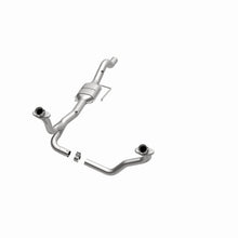 Load image into Gallery viewer, MagnaFlow Direct Fit Catalytic Converter 00-03 Durango 4WD OEM