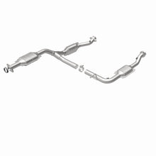 Load image into Gallery viewer, MagnaFlow Direct Fit Catalytic Converter 02-04 Explorer 4L Y