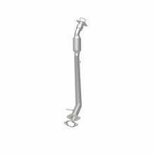 Load image into Gallery viewer, MagnaFlow Direct Fit Catalytic Converter California Grade 07-08 Chevrolet Uplander 3.9L