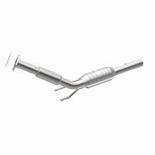 Load image into Gallery viewer, MagnaFlow Direct Fit Catalytic Converter 06-08 VW Rabbit 2.5L