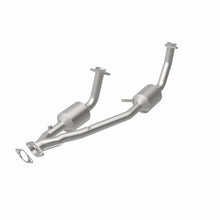 Load image into Gallery viewer, MagnaFlow Direct Fit Catalytic Converter California Grade 1995 Ford Windstar