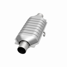 Load image into Gallery viewer, MagnaFlow Universal Catalytic Converter 2.5 W/Air