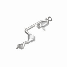 Load image into Gallery viewer, MagnaFlow Direct Fit Catalytic Converter 95-97 Continental 4.6 front