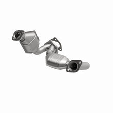 Load image into Gallery viewer, MagnaFlow Direct Fit Catalytic Converter 98-00 Ford Ranger 3.0/4.0L