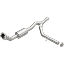 Load image into Gallery viewer, MagnaFlow DF Cat. Conv 07-08 Ford F-150 Pickup 5.4L P/S / 12/06-08 Lincoln Truck Mark LT 5.4L P/S