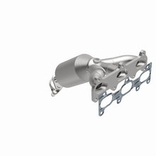 Load image into Gallery viewer, MagnaFlow Direct Fit Catalytic Converter 05-08 Hyundai Tucson/Kia Sportage 2.7 L P/S Manifold AWD