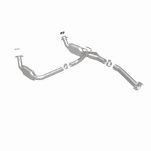 Load image into Gallery viewer, MagnaFlow Direct Fit Catalytic Converter 03- Chevy Express 4.3L/5.4L