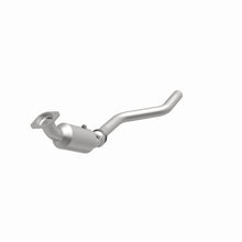 Load image into Gallery viewer, MagnaFlow Direct Fit Catalytic Converter 2005 Chrysler 300C 5.7L V8 / 2005 Dodge Magnum 5.7L V8