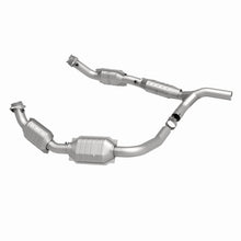 Load image into Gallery viewer, MagnaFlow Direct Fit Catalytic Converter 07-08 Ford E-150 4.6L