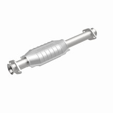Load image into Gallery viewer, MagnaFlow Direct Fit Catalytic Converter Saab 86 90