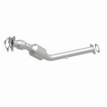 Load image into Gallery viewer, MagnaFlow Direct Fit Catalytic Converter 2005-2007 Cobalt 2 L Underbody
