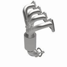 Load image into Gallery viewer, MagnaFlow DF Cat. Conv 11/02-05 Hyundai Elantra 2.0L Manifold / 04-09 Kia Spectra A/T 2.0L Manifold