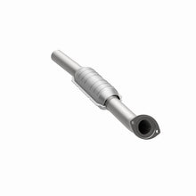 Load image into Gallery viewer, MagnaFlow Direct Fit Catalytic Converter 06-08 Toyota RAV4 2.4L