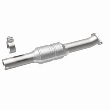 Load image into Gallery viewer, MagnaFlow Direct Fit Catalytic Converter 2010-2012 VENZA 2.7L Underbody